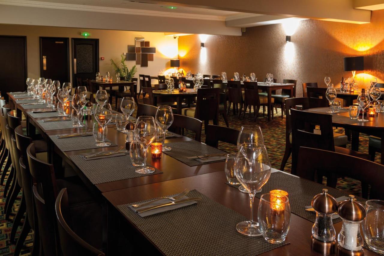 Burntwood Court Hotel Barnsley Extérieur photo